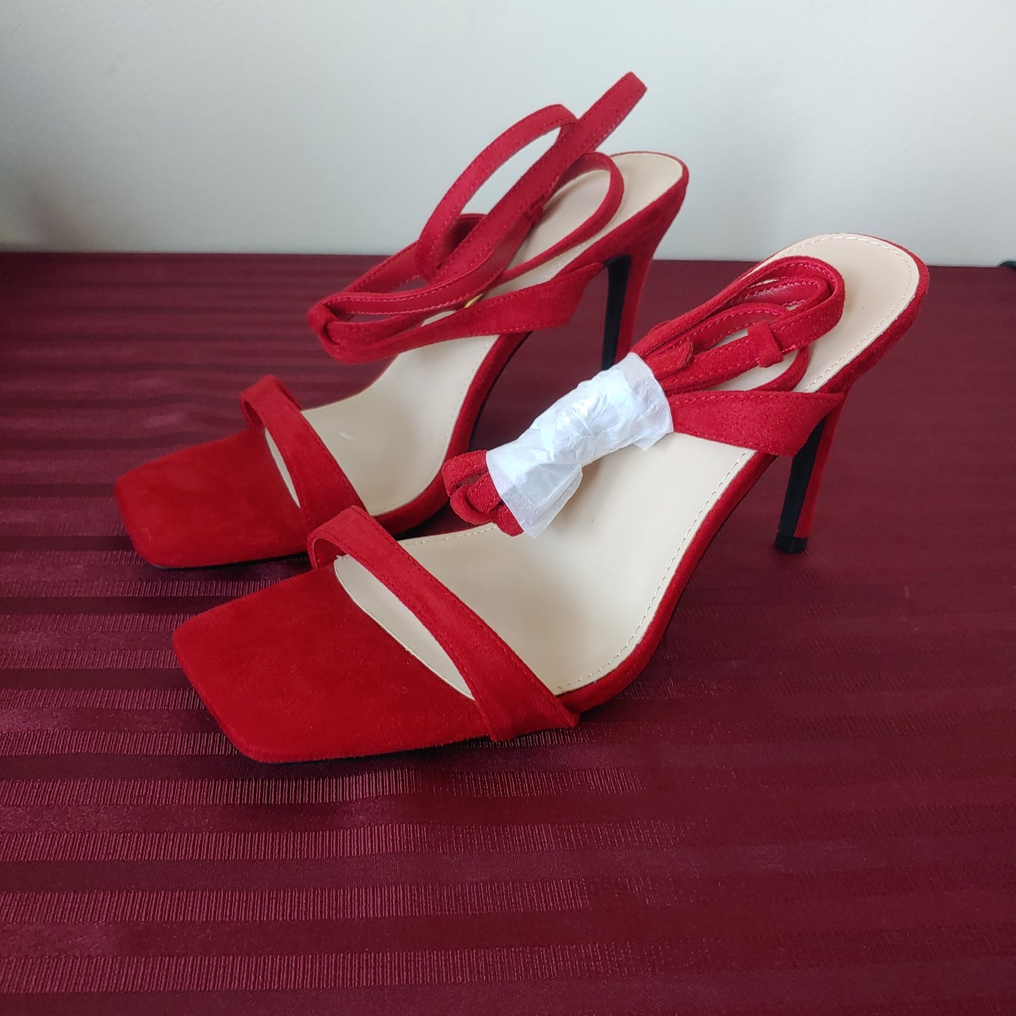 Zapatillas de gamuza color rojo talla 8 US (5 MX) - PiepieBuy (Nuevo)