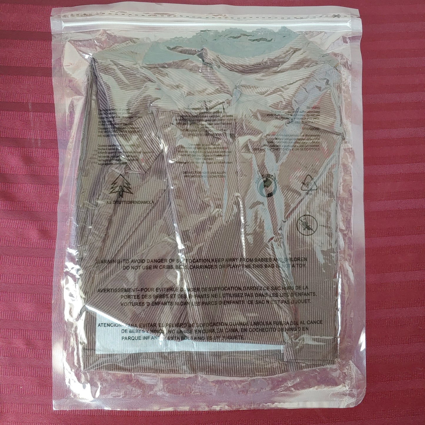 Blusa top manga larga color café y negro talla M (Nuevo)
