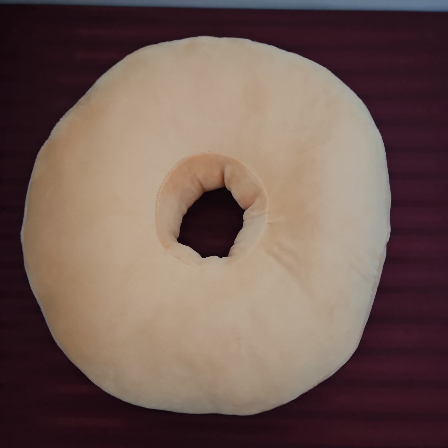 Cojín de dona sabor vainilla con chocolate (Nuevo)