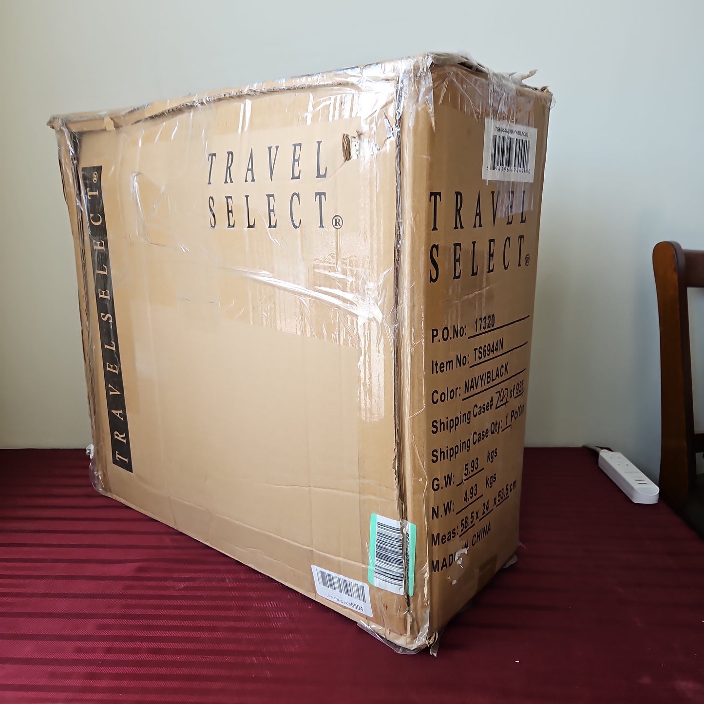 Maleta para equipaje de viaje con ruedas - Traveler's Choice (Nuevo)