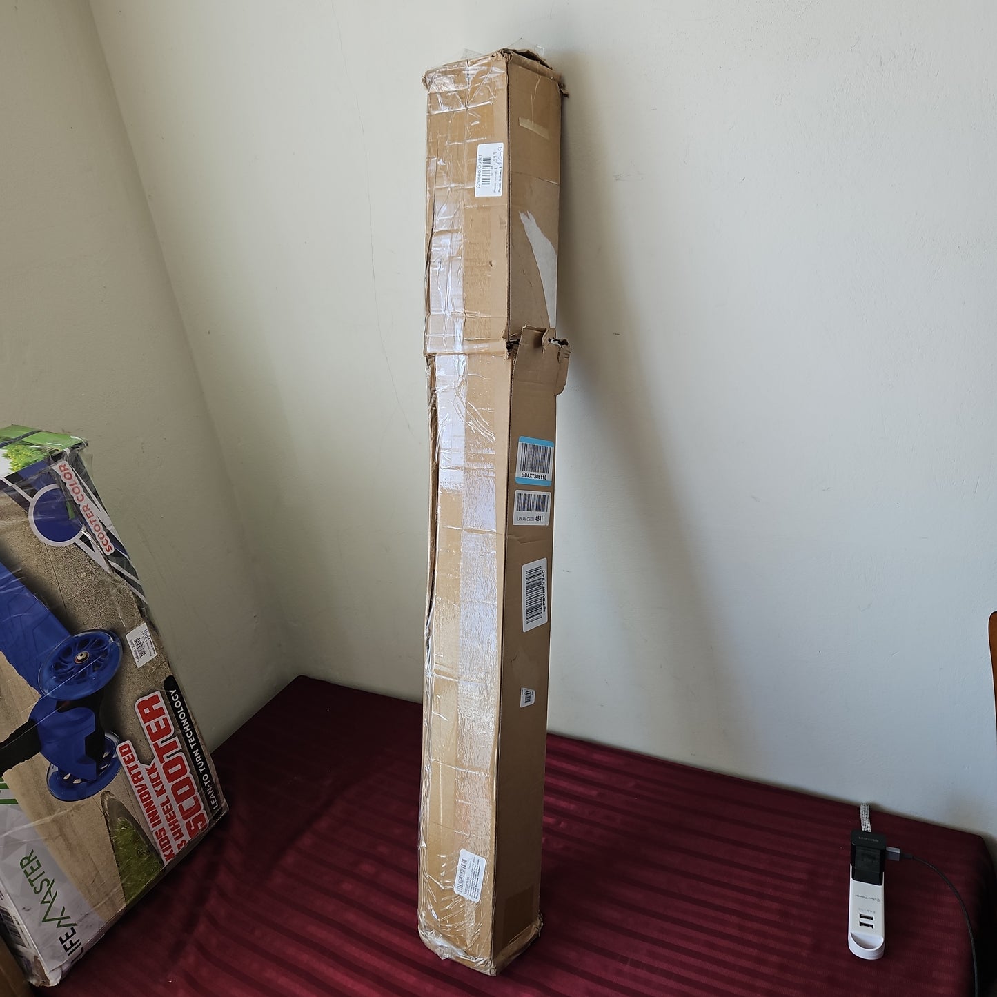 Trípode metálico para fotografía - ITOTIN (Nuevo, caja abierta)