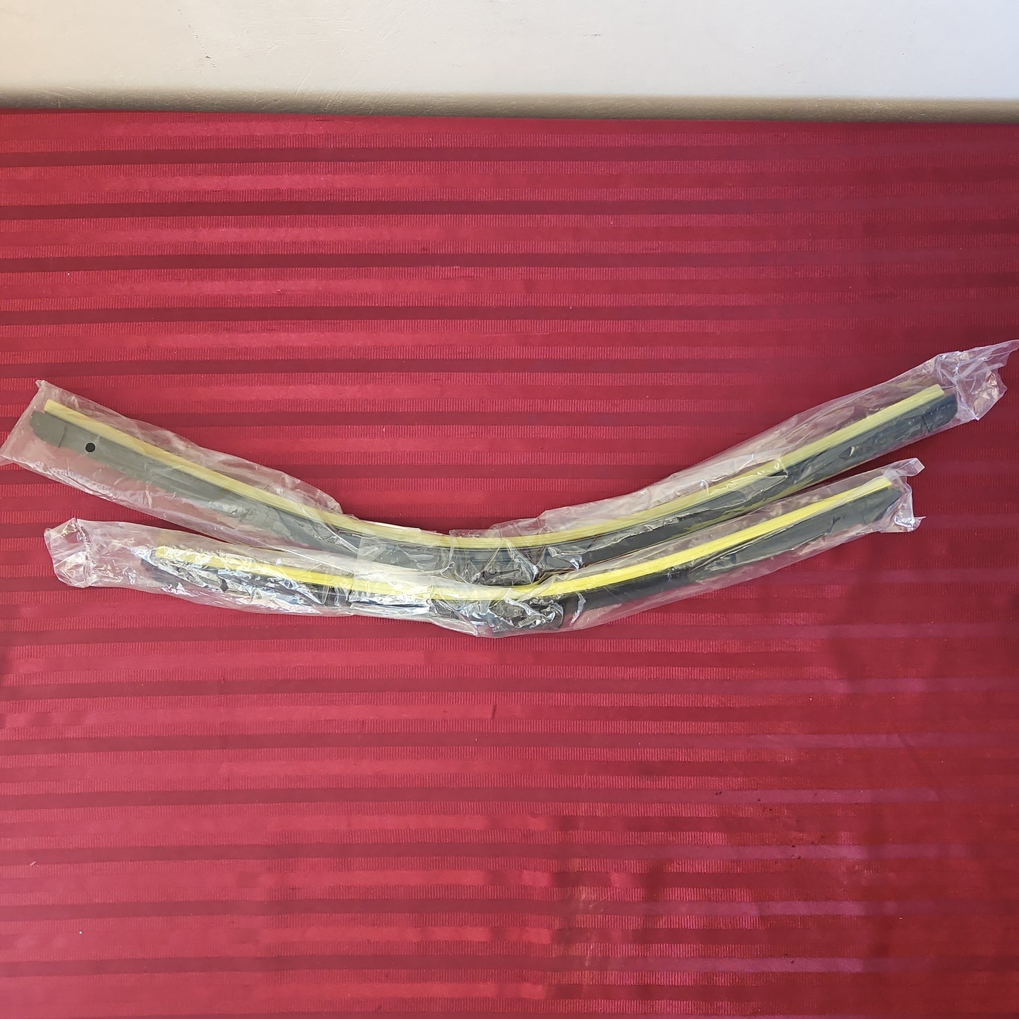 Par de limpiaparabrisas 19" y 24" - RaidBee (Nuevo)