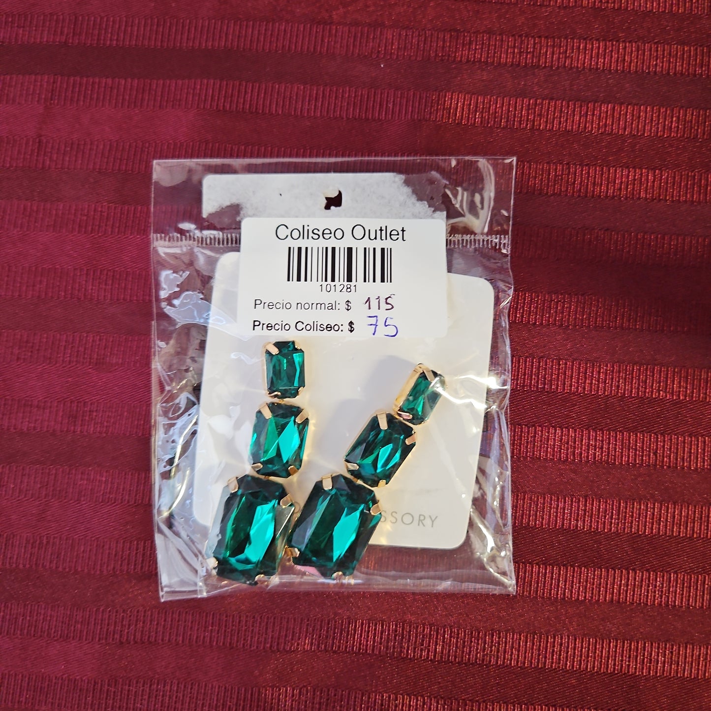 Aretes de noche color verde (Nuevo)