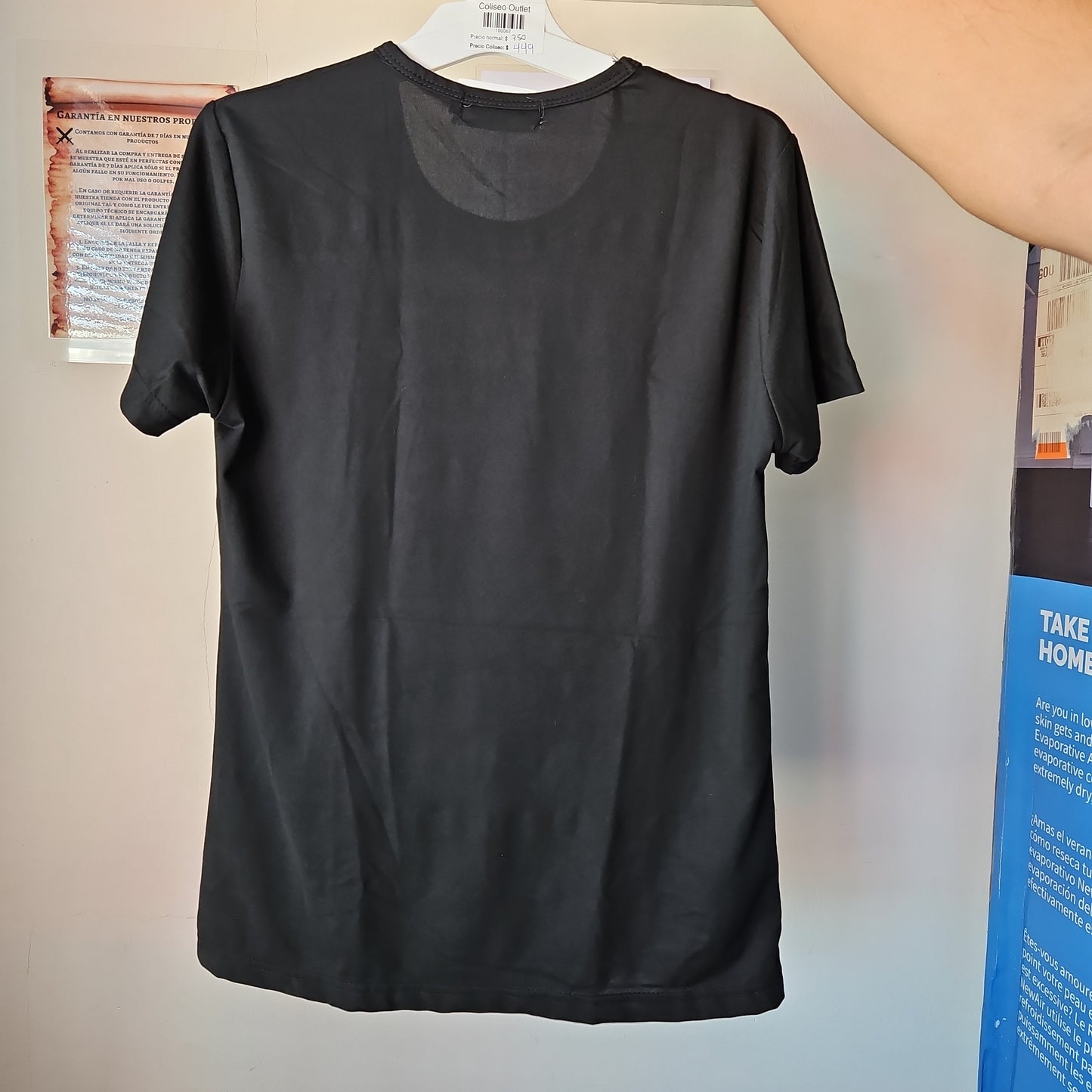 Camiseta Stitch color negro talla M (Nuevo)