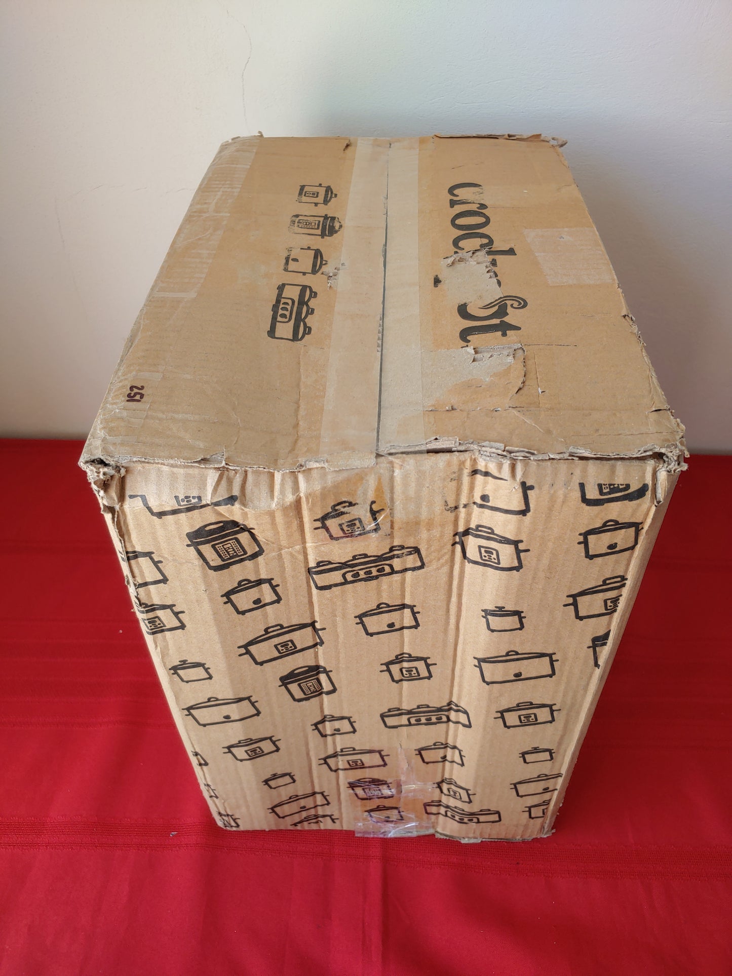 Olla de cocción lenta digital de 6.6 litros con tapa de bloqueo - Crockpot (Nuevo, caja abierta)