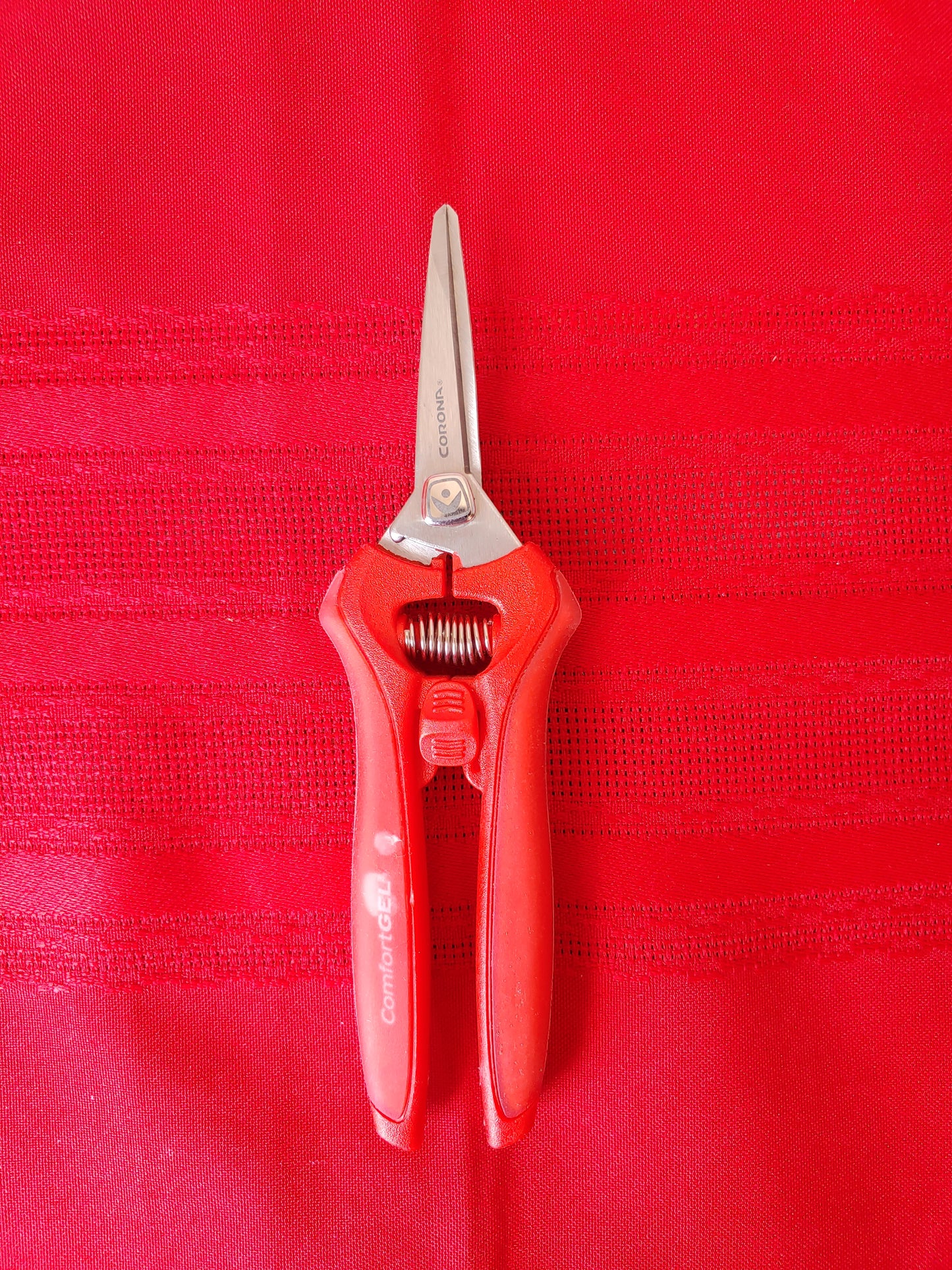Tijeras de micro corte de acero inoxidable - Corona ComfortGel (Nuevo)