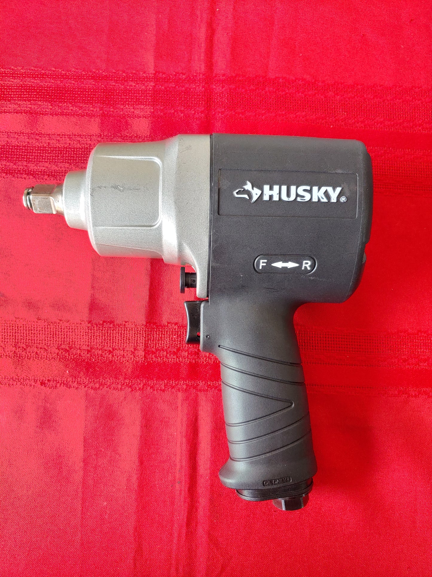 Llave de impacto neumática 1/2", 800 libras/pie - Husky (Nuevo, caja abierta)