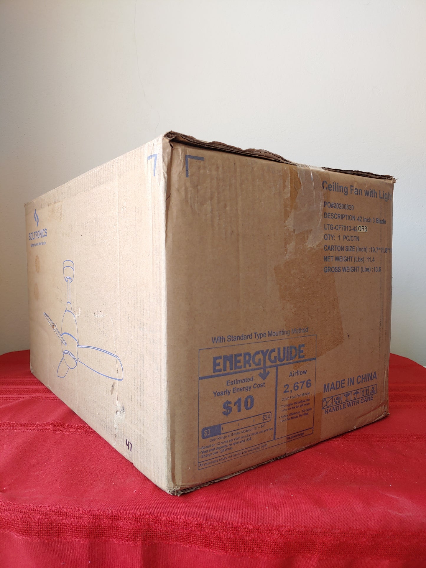 Ventilador de techo de 42" con luz LED y control remoto - Soltronics (Nuevo, caja abierta)