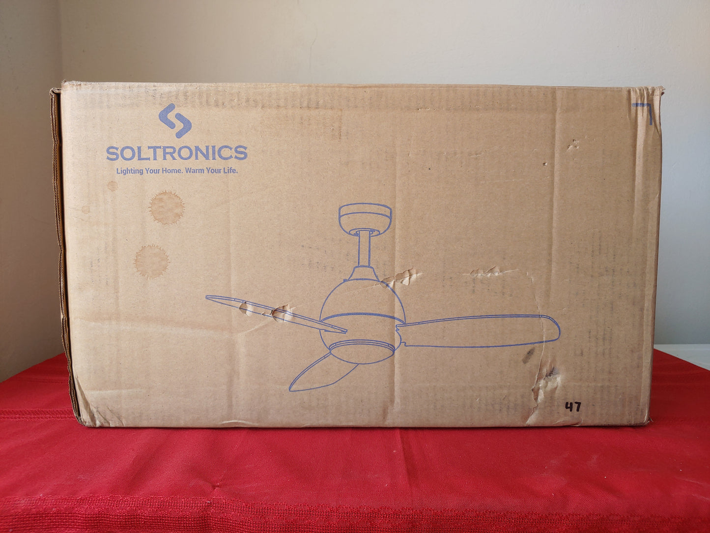 Ventilador de techo de 42" con luz LED y control remoto - Soltronics (Nuevo, caja abierta)