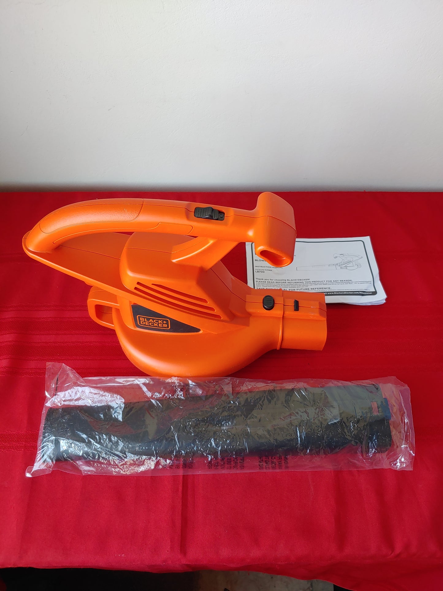 Sopladora eléctrica de 7 A, 180 mph - Black+Decker (Nuevo, sin caja)