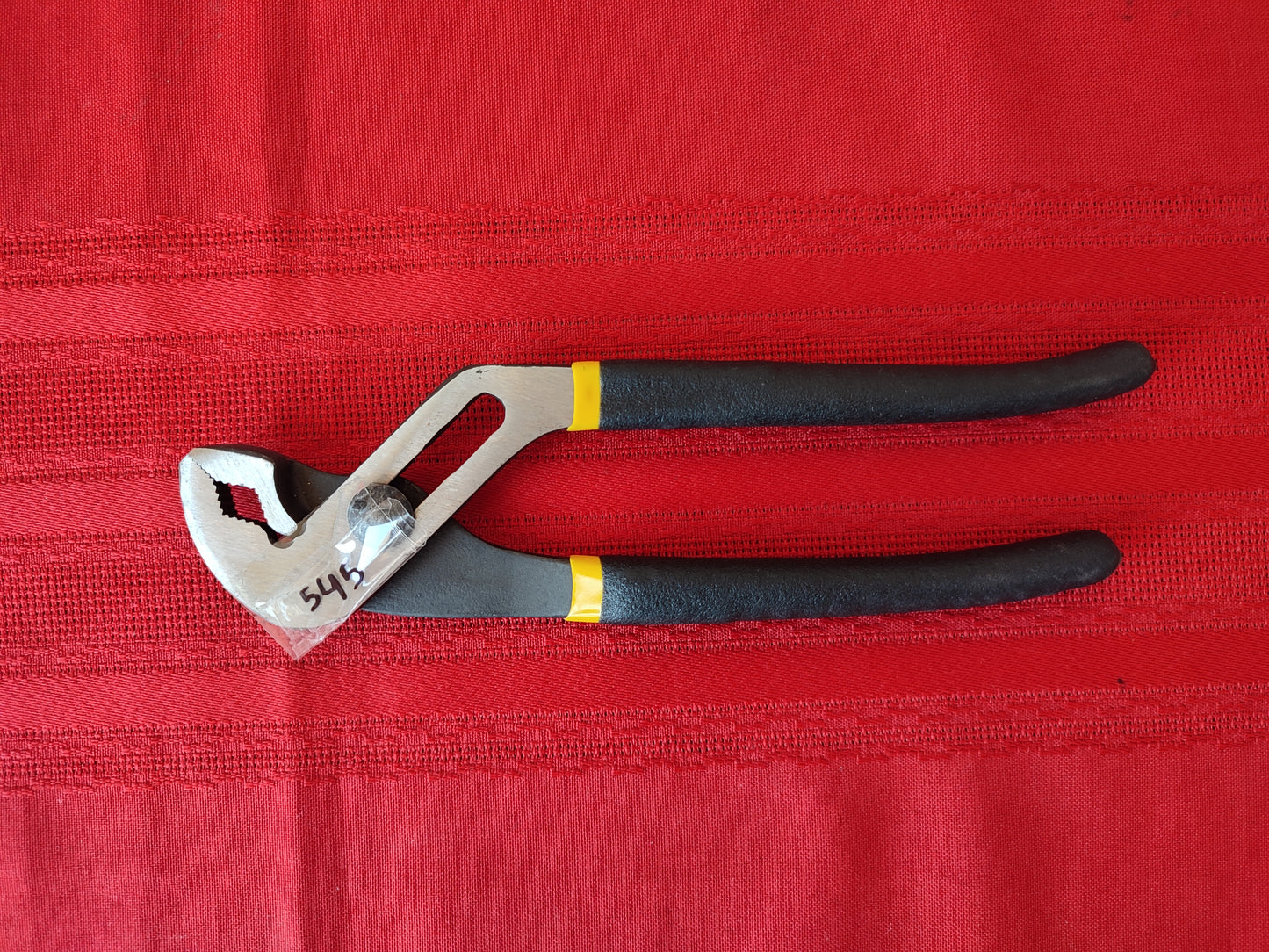 Pinza de extensión ranuradas de 8 pulgadas - Stanley (Sin empaque)