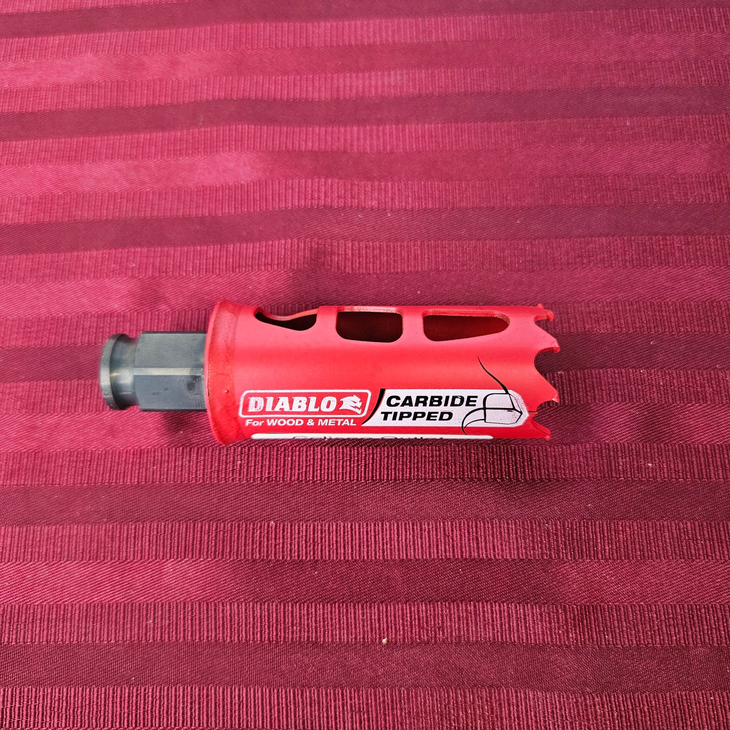 Sierra cilíndrica 1 1/8" con punta de carburo - Diablo (Nuevo, sin empaque)
