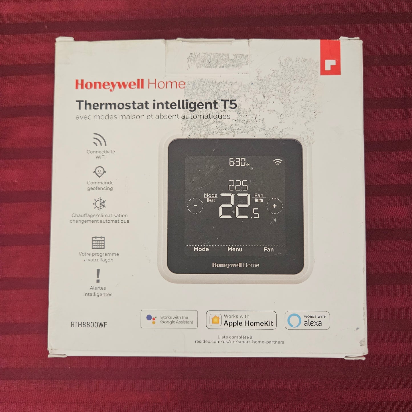 Termostato inteligente programable de 7 días con Wi-Fi - Honeywell Home T5 (Nuevo, caja abierta)