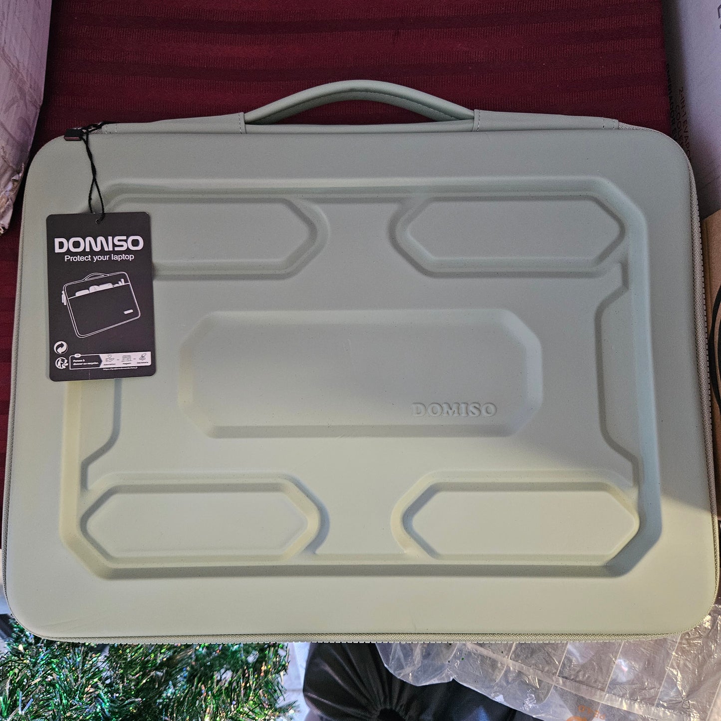 Funda para laptop de 15.6" con agarradera - DOMISO (Nuevo)