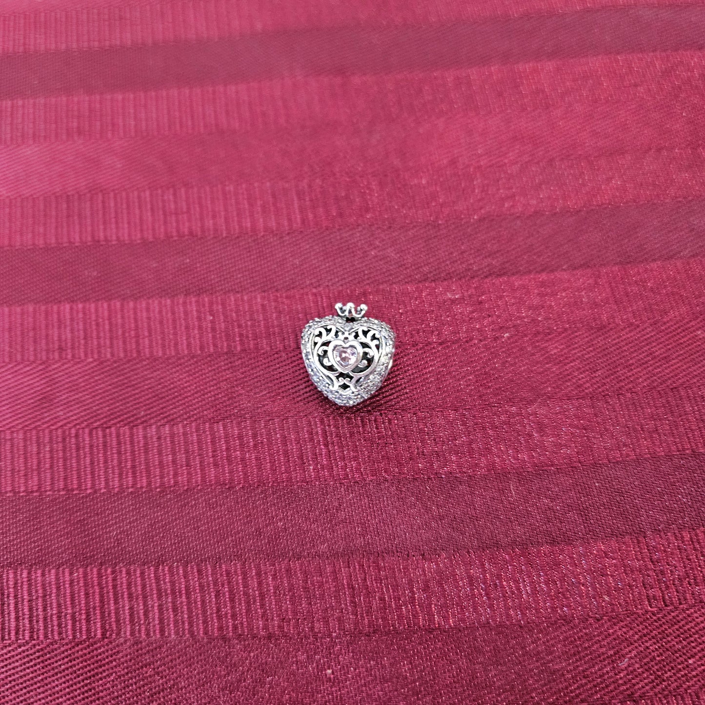 Charm de corazón con corona (Nuevo)