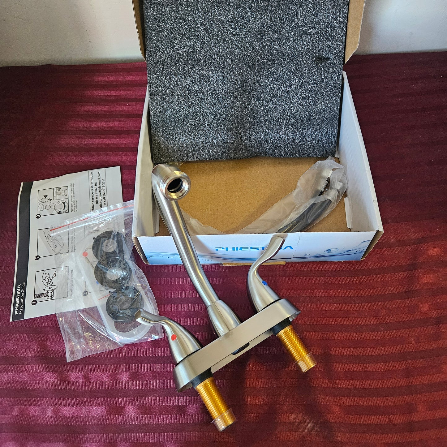 Llave mezcladora para lavabo - Phiestina (Nuevo, caja abierta)