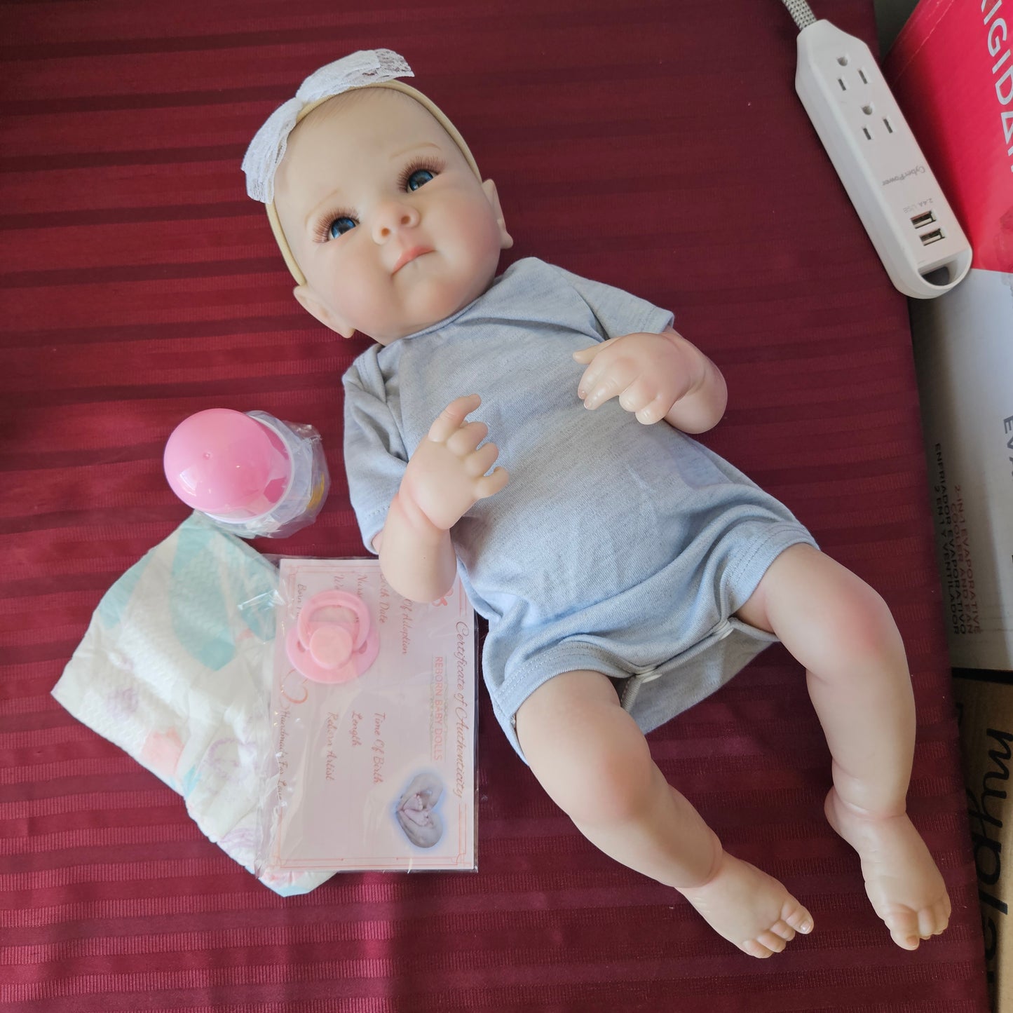 Bebé Reborn niña ojos abiertos cuerpo completo de vinilo siliconado (Nuevo)