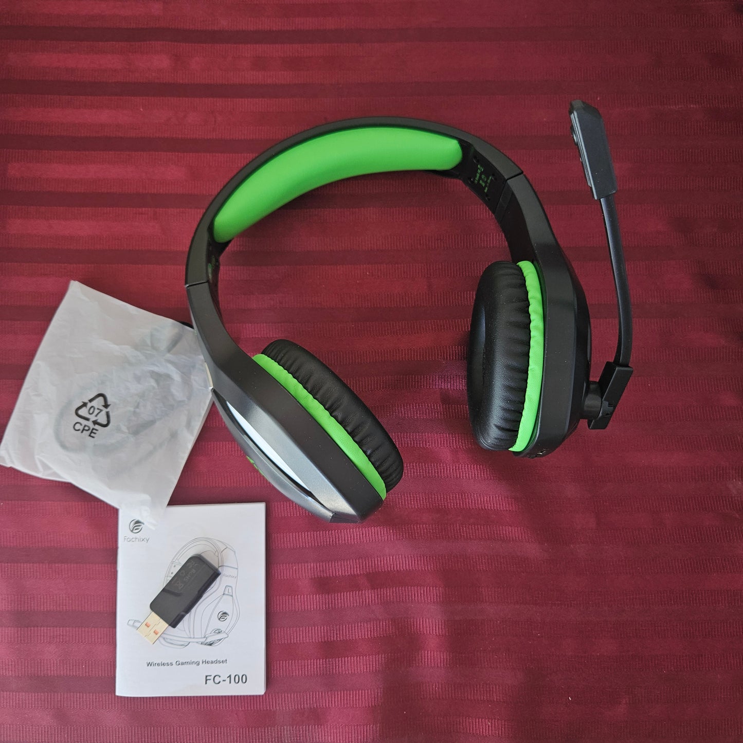 Audífonos Gamer inalámbricos - Fachixy FC-100 (Nuevo, caja abierta)