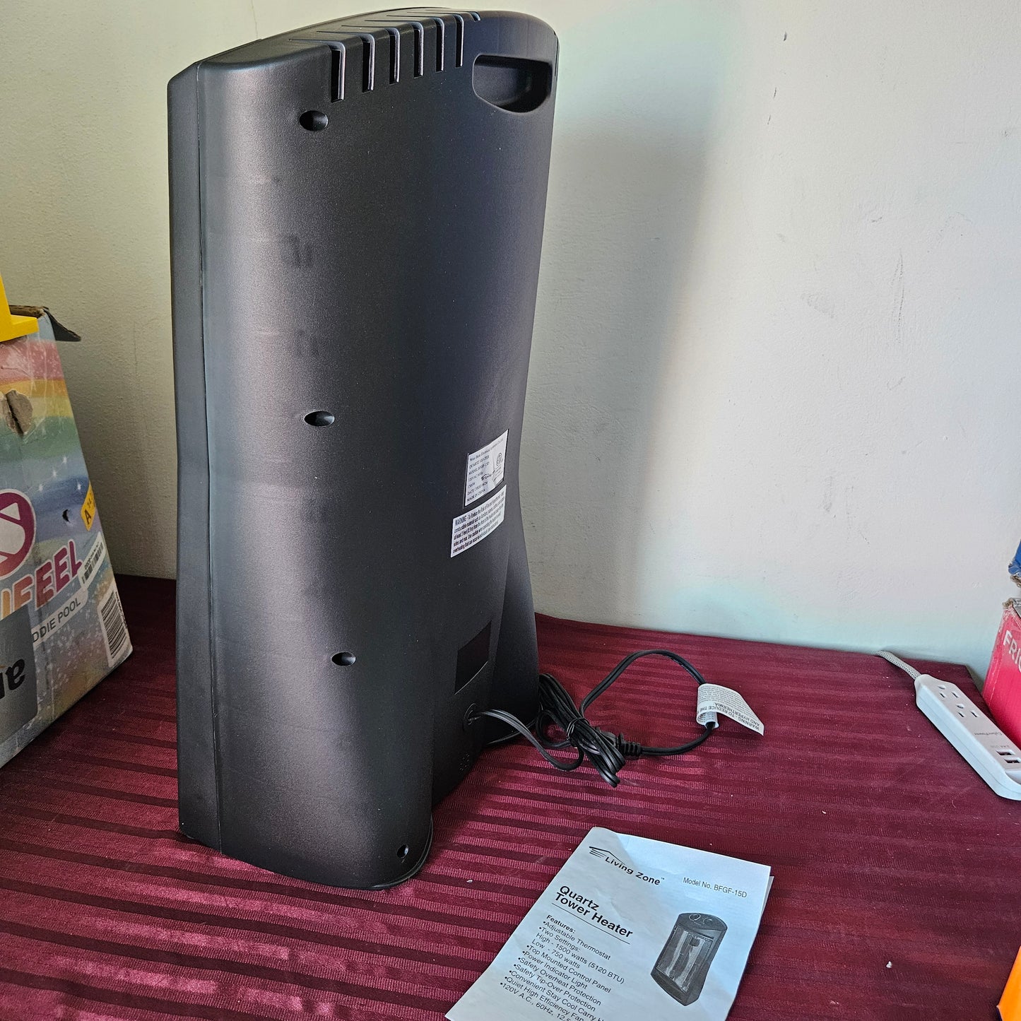Calefactor radiante de cuarzo - Living Zone (Nuevo, caja abierta)
