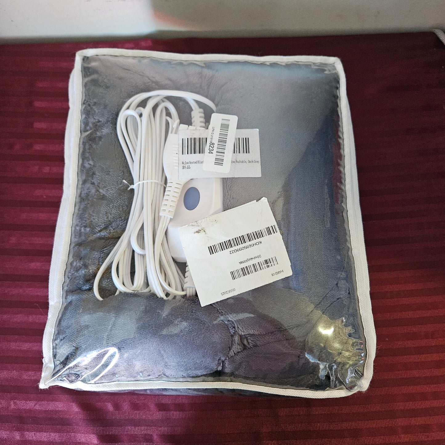 Manta térmica eléctrica matrimonial color gris (72" x 84") - McJaw (Nuevo)