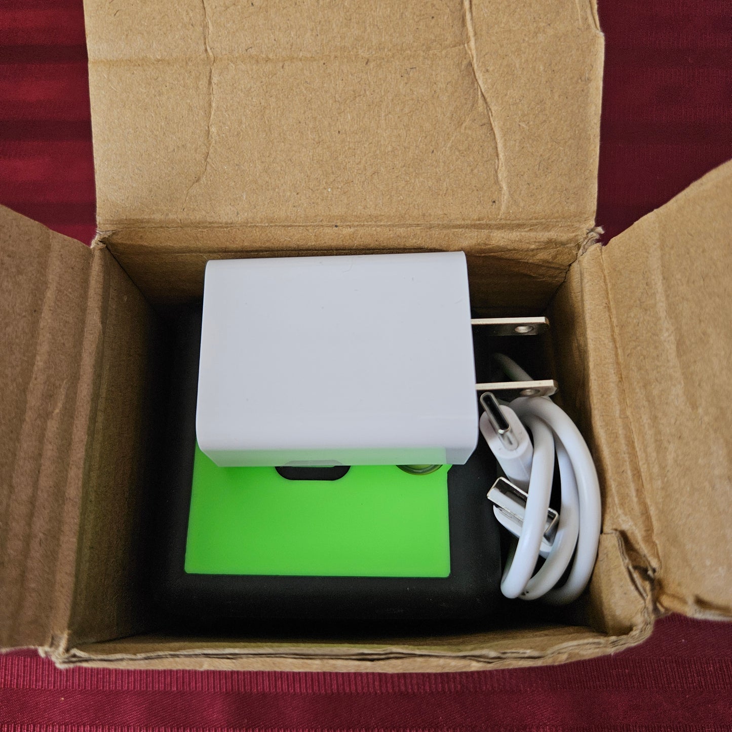 Nivel láser de línea verde cruzada 15 metros recargable - Dreyoo (Nuevo, caja abierta)