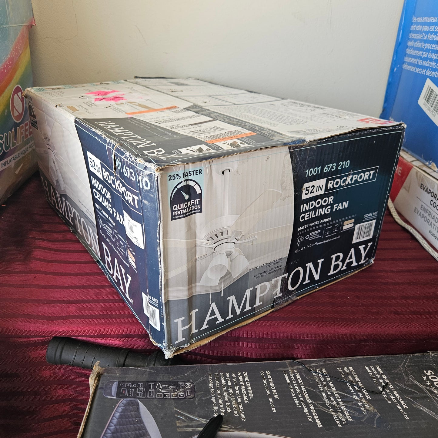 Ventilador de techo LED blanco mate de 52" - Hampton Bay Rockport (Nuevo, caja abierta)