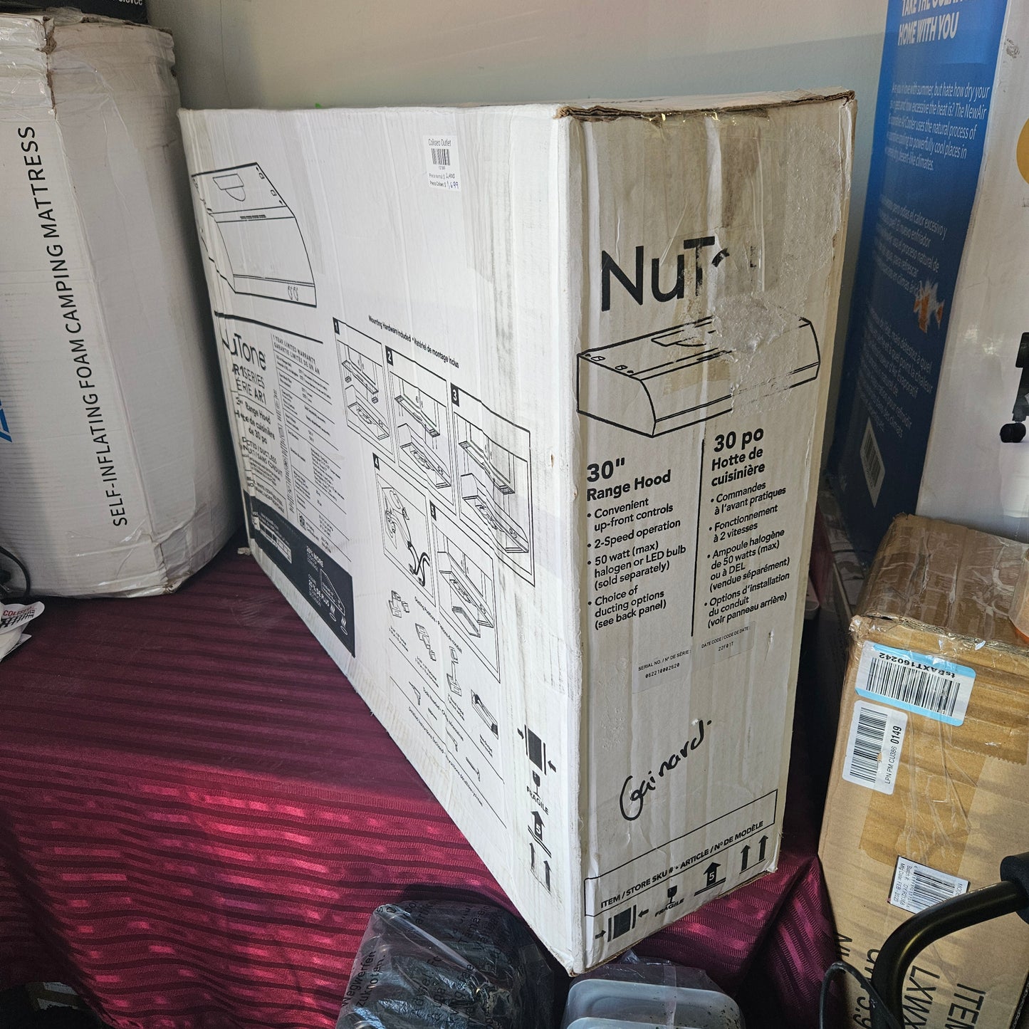 Campana de cocina de 30" convertible con extractor y luz - NuTone AR1 Series (Nuevo, caja abierta)