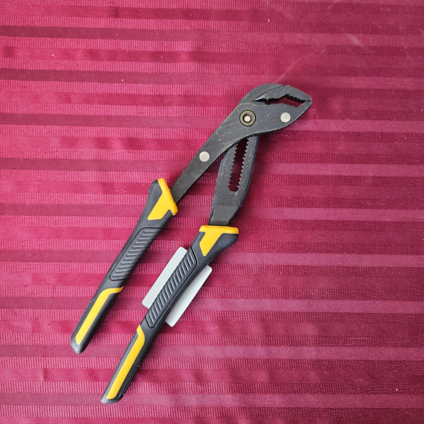 Pinzas de extensión con cierre a presión 10" - DEWALT (Nuevo, sin empaque)