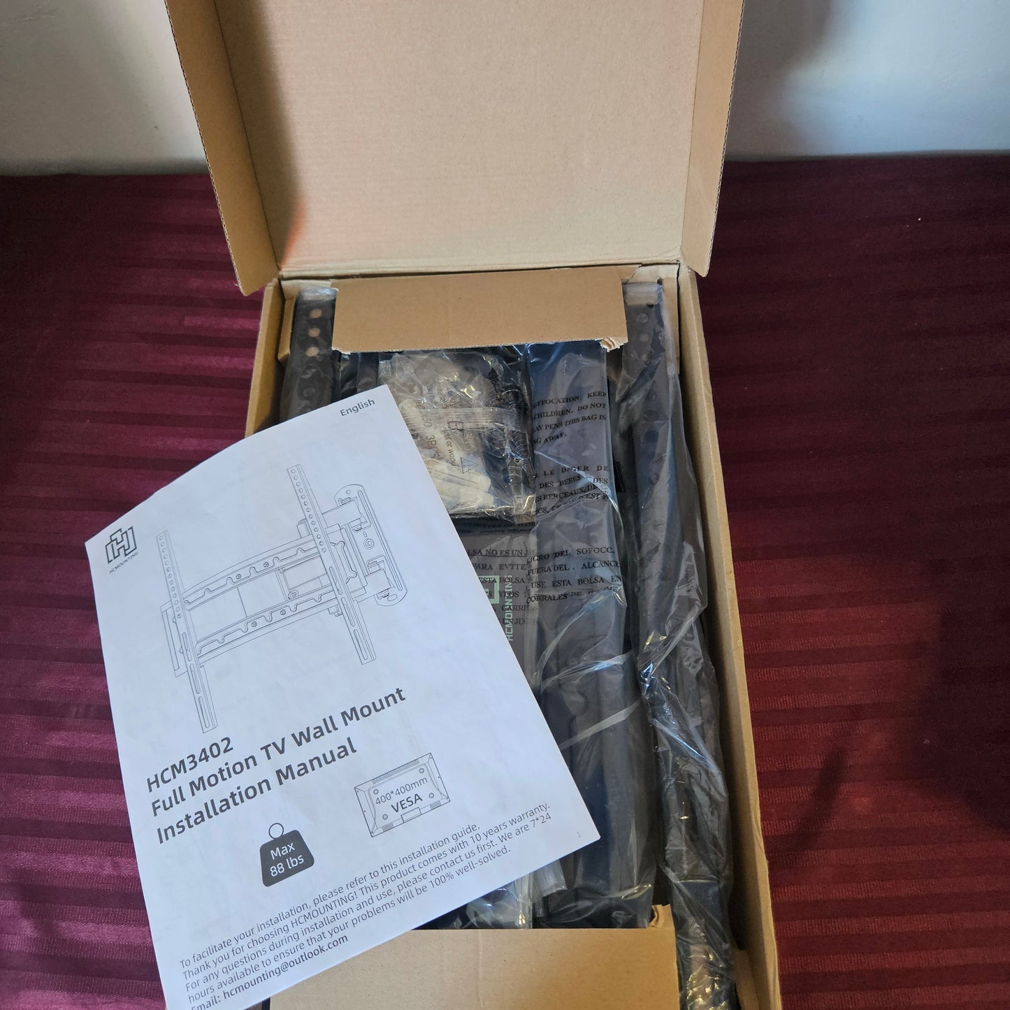 Soporte universal articulado para televisión de 26" - 60" - HCMounting (Nuevo, caja abierta)