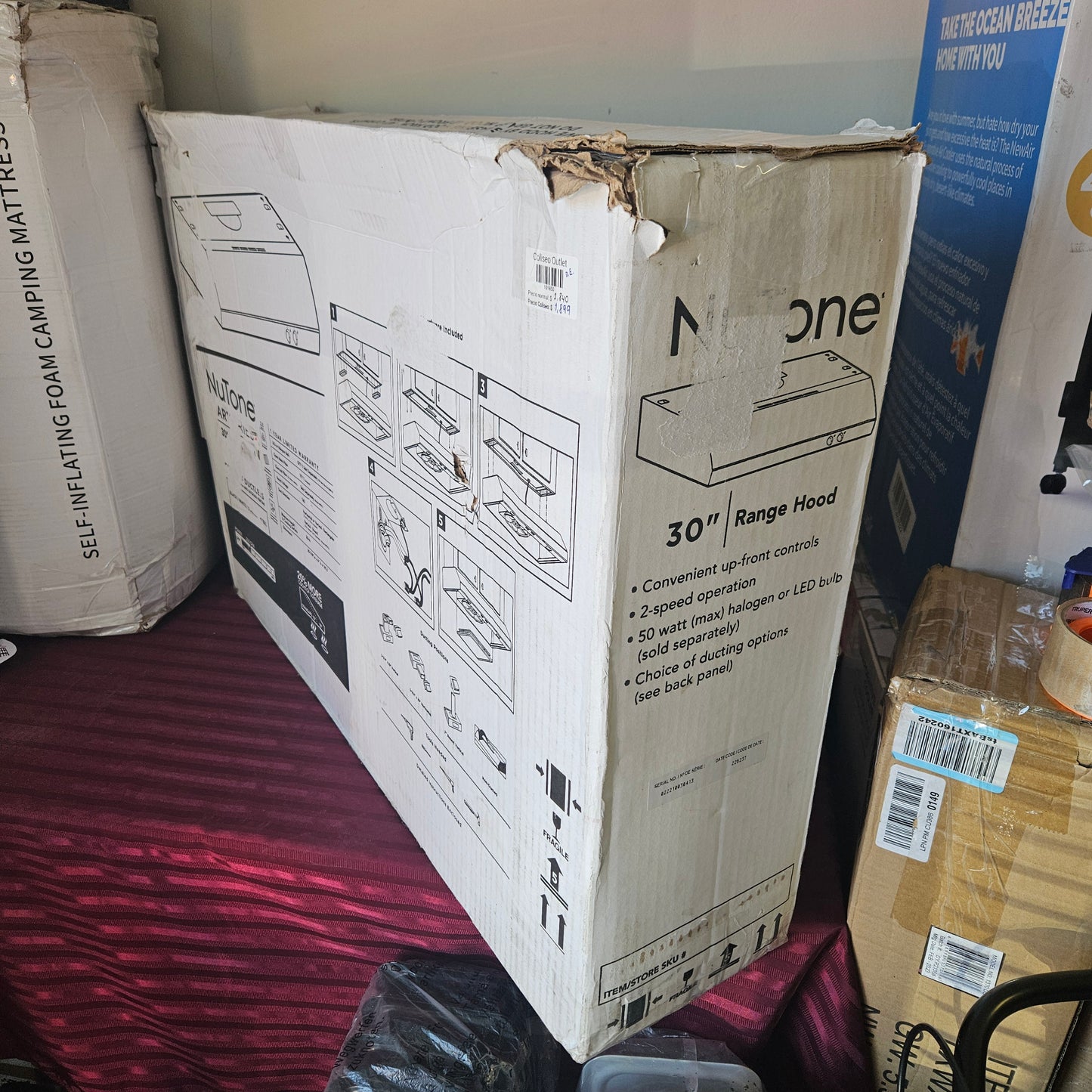 Campana de cocina de 30" convertible con extractor y luz de acero inoxidable - NuTone AR1 Series (Nuevo, pequeño detalle estético)