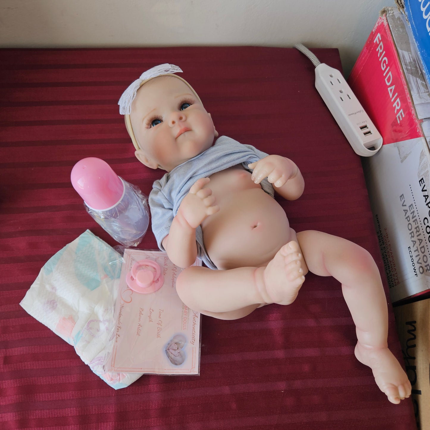 Bebé Reborn niña ojos abiertos cuerpo completo de vinilo siliconado (Nuevo)