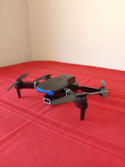 Dron plegable con doble cámara color negro - Foldable E99 (Nuevo)