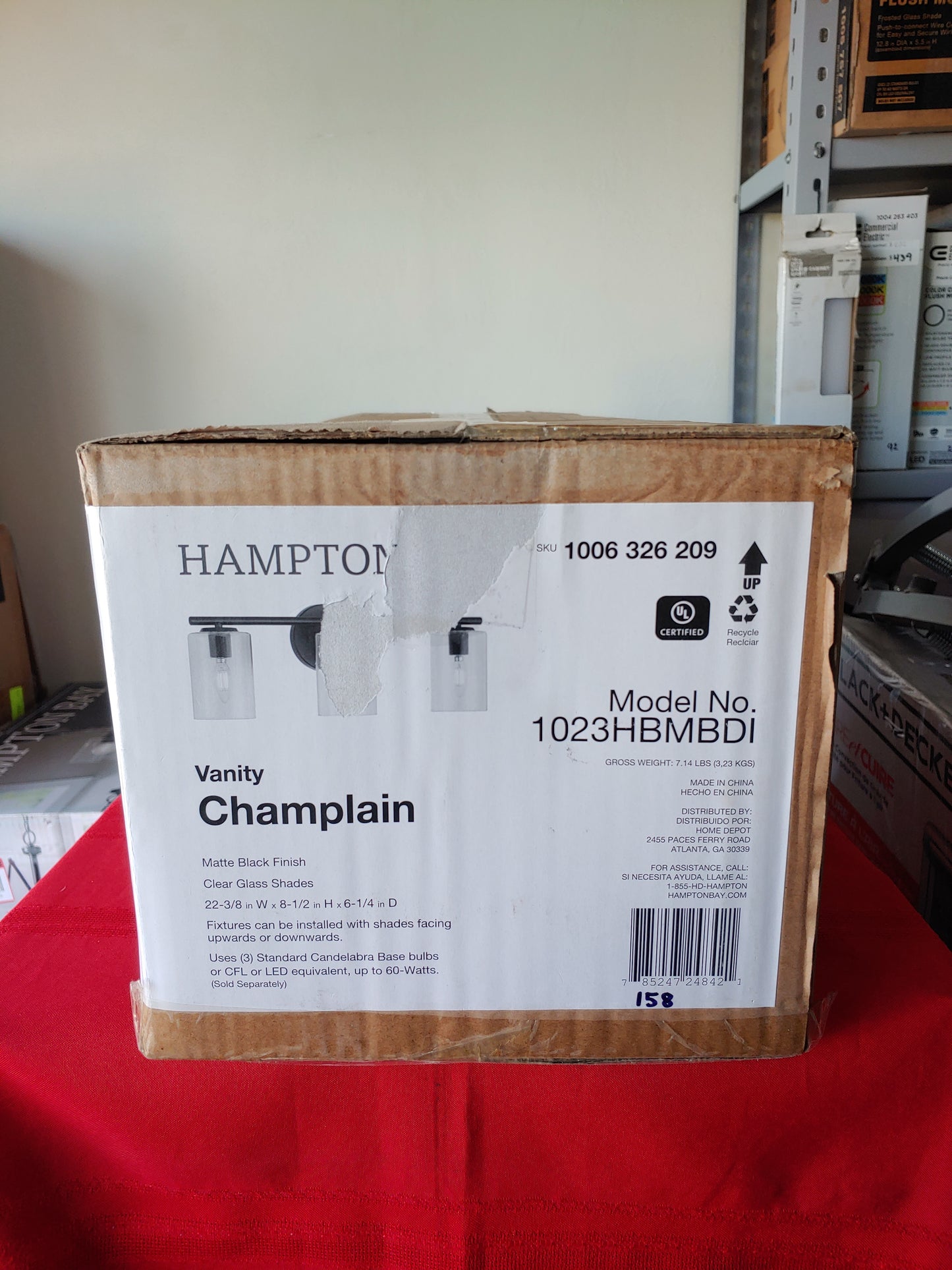 Lámpara de tocador de 3 luces - Hampton Bay Champlain (Nuevo, caja abierta)