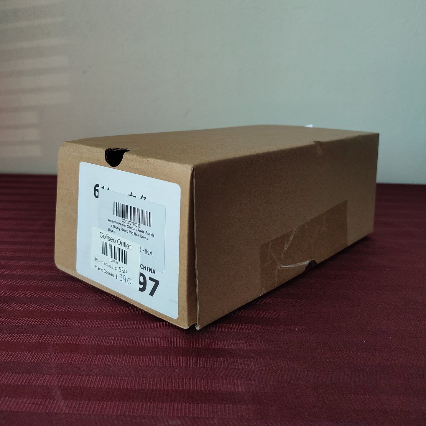 Zapatillas color blanco talla 6 1/2 US (23.5 cm) - (Nuevo)