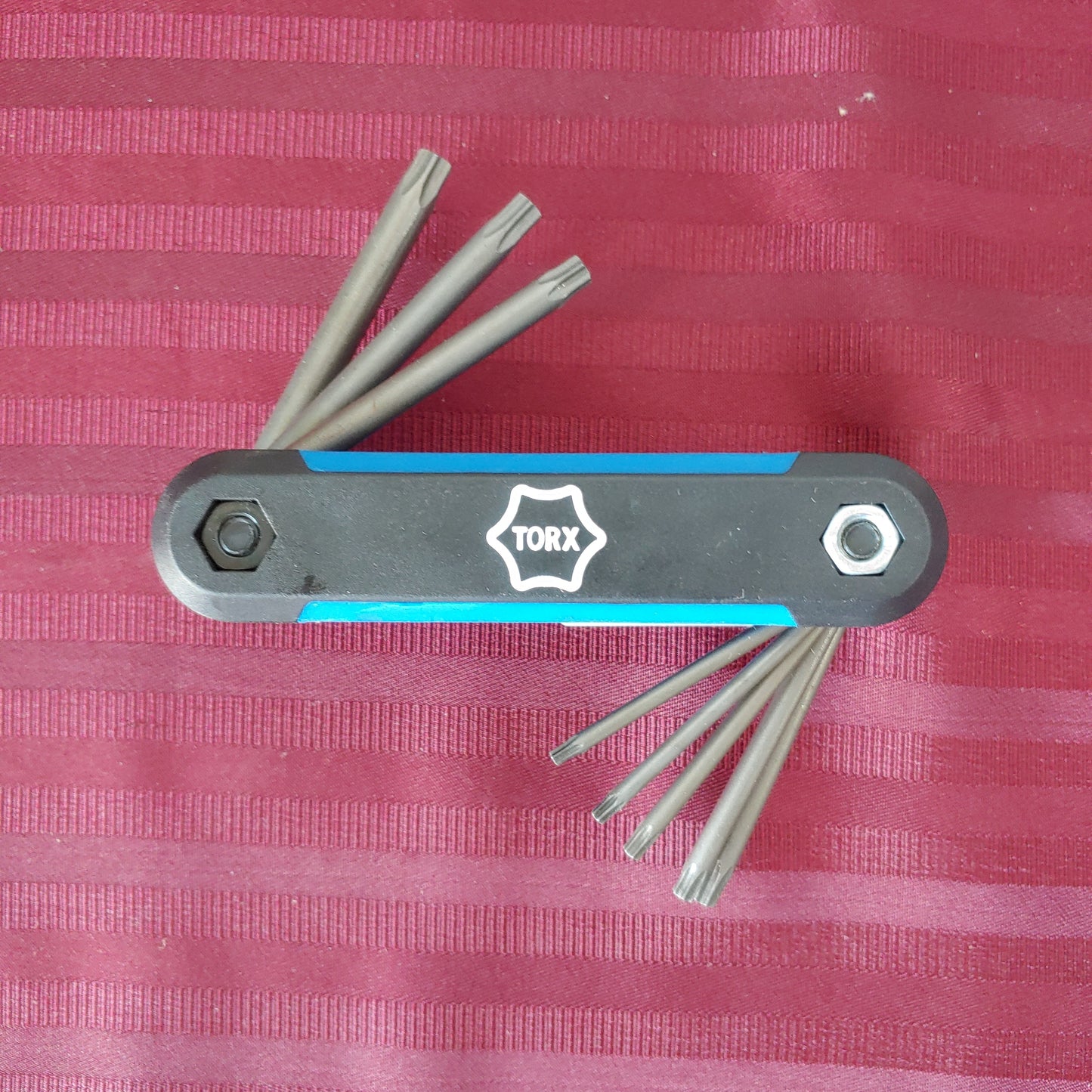 Juego de llaves torx plegable de 8 piezas - Husky (Nuevo, sin empaque)