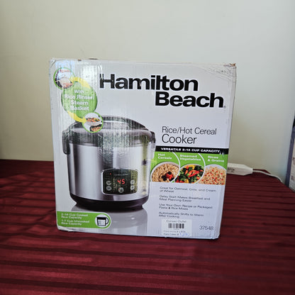 Arrocera digital multifuncional de hasta 14 tazas cocidas - Hamilton Beach (Nuevo, caja abierta)