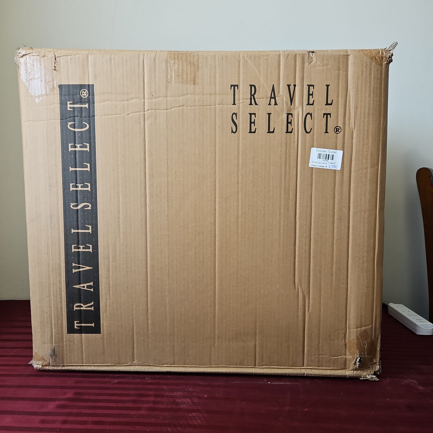Maleta para equipaje de viaje con ruedas - Traveler's Choice (Nuevo)