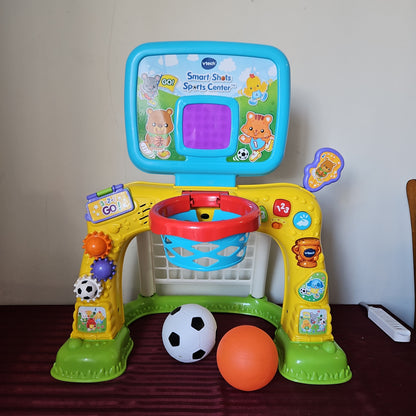 Centro deportivo de baloncesto y futbol (2 en 1) con bocinas para niños  - Vtech (Nuevo, caja abierta)