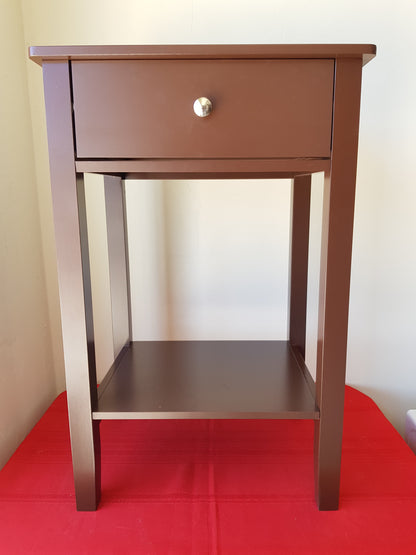 Mesa auxiliar lateral con 1 cajón de madera (Nuevo)