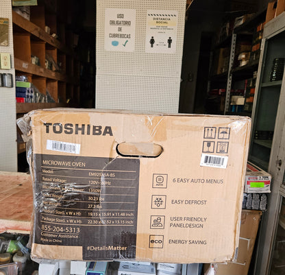 Horno microondas 0.9 pies cúbicos - Toshiba (Nuevo, caja abierta)