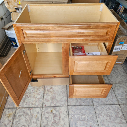 Mueble para baño de madera de roble - Glacier Bay Hampton (Nuevo, caja abierta)