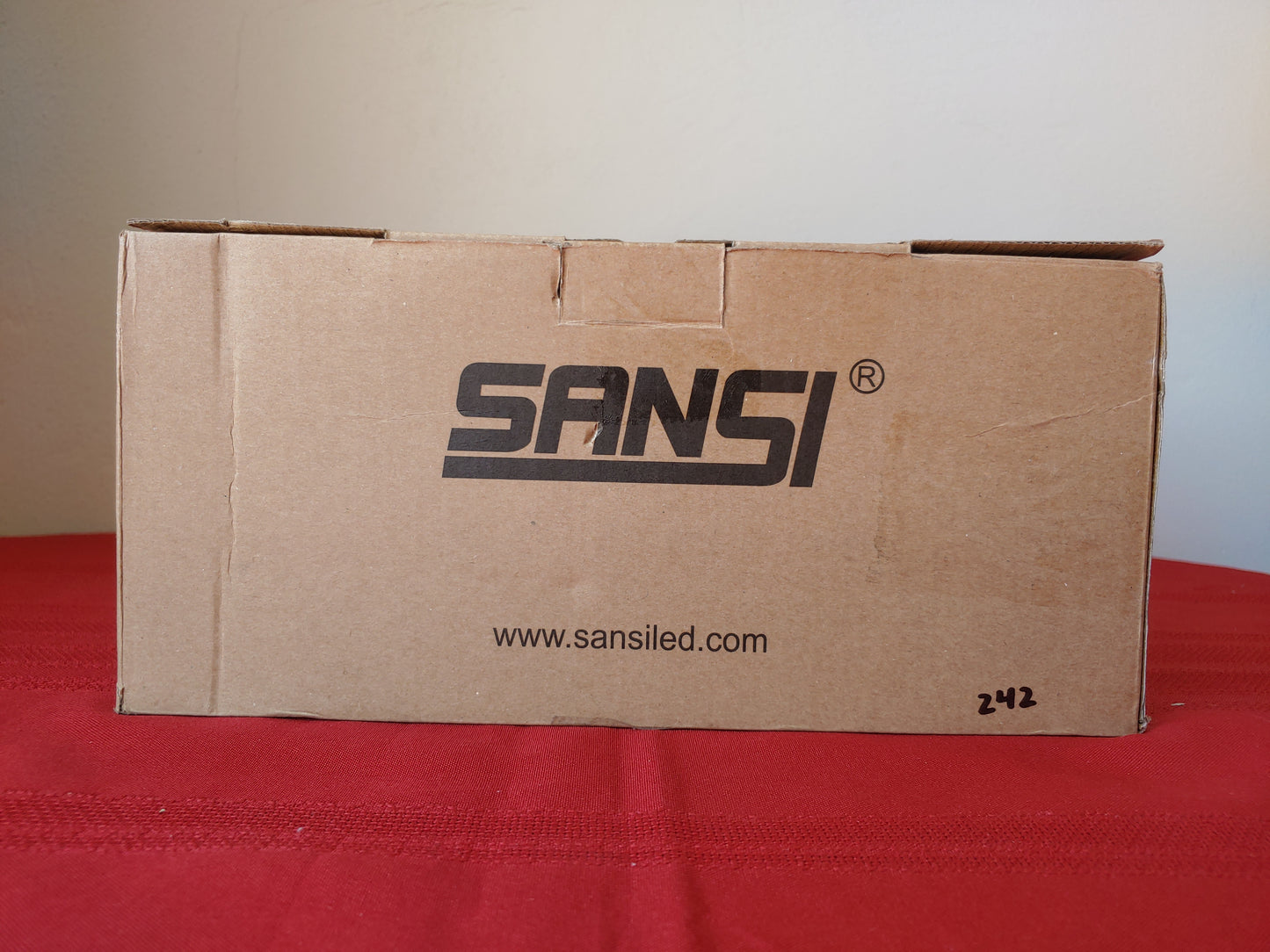 Lámpara de seguridad con sensor de movimiento LED - Sansi (Nuevo, caja abierta)