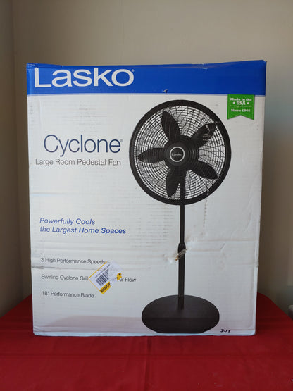 Ventilador de pedestal 18" - Lasko Cyclone (Nuevo, caja abierta)