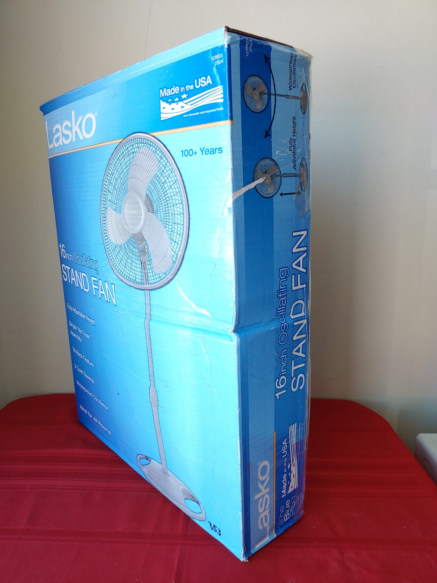 Ventilador de pedestal 16" - Lasko (Nuevo, caja abierta)