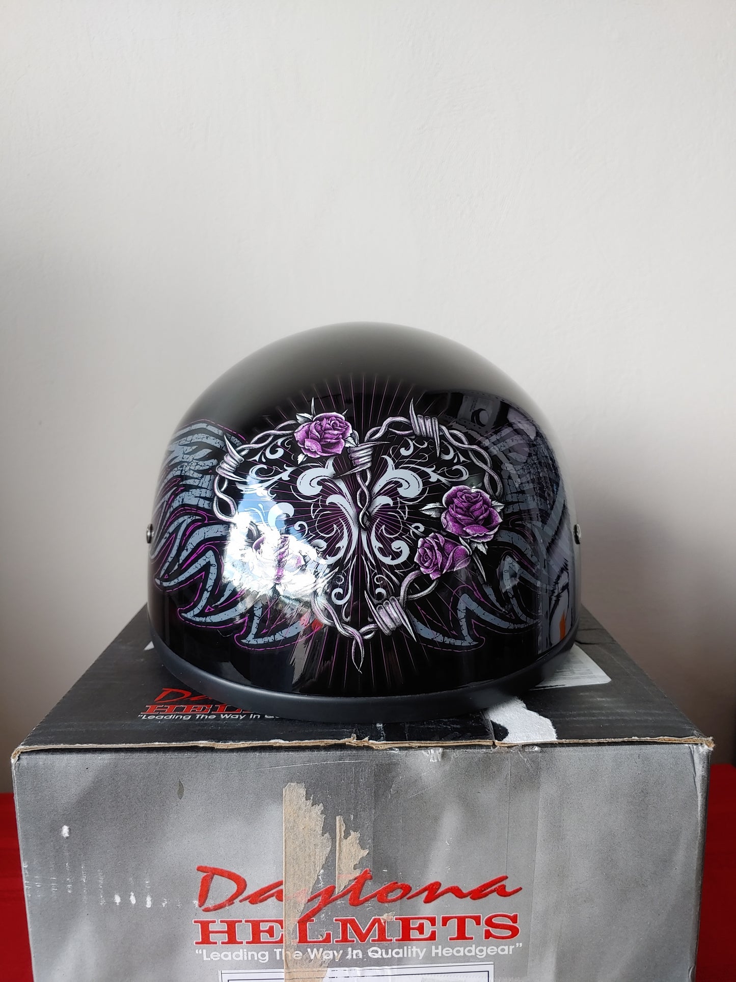 Casco para motocicleta color negro wire heart (Talla S) - Daytona Helmets Skull Cap (Nuevo, caja abierta)