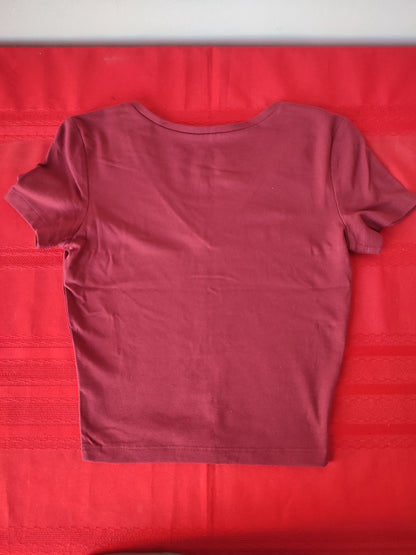 Blusa top color guinda para mujer con cuello en V talla XS - Wild Fable (Nuevo)