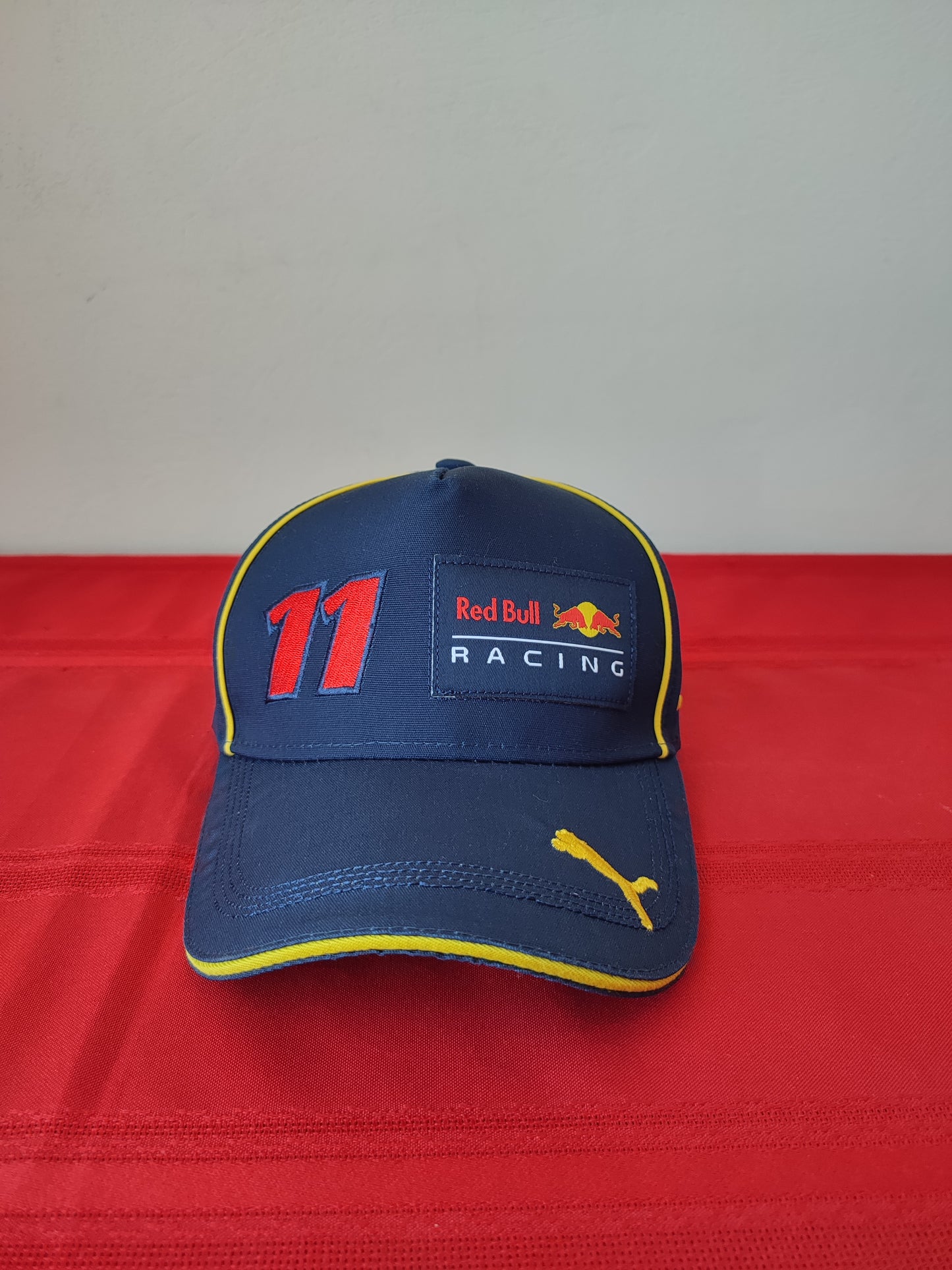 Gorra Red Bull Racing "Checo Pérez" - Equipo F1 (Nuevo)