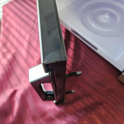 Horno microondas 1.6 pies cúbicos Inverter - Toshiba (Nuevo, pequeño detalle estético)
