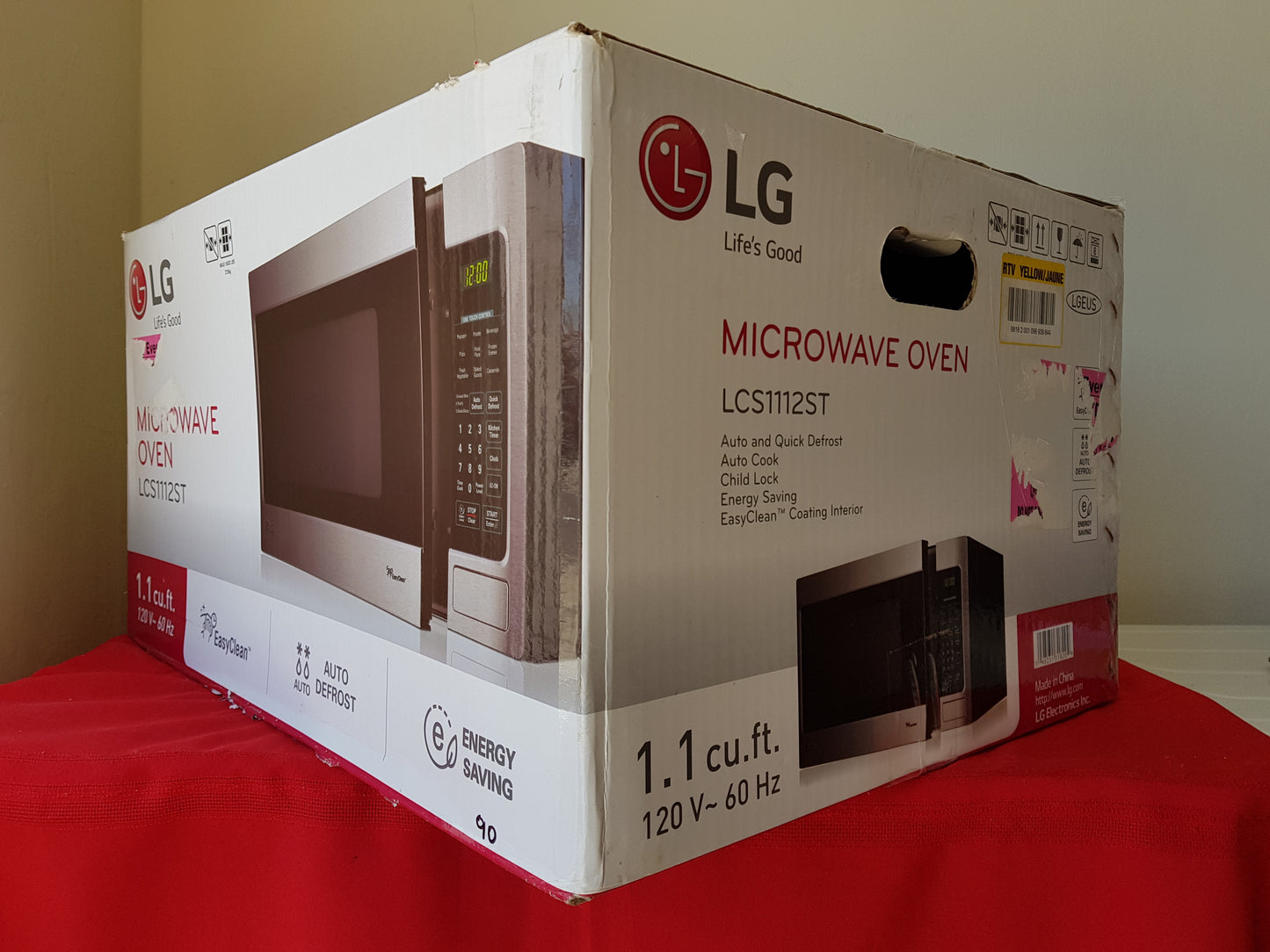 Horno microondas 1.1 pies cúbicos - LG (Nuevo, caja abierta)