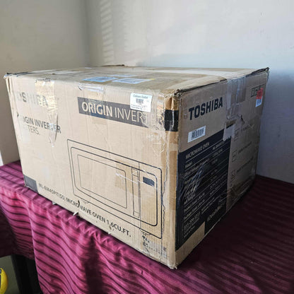 Horno microondas 1.6 pies cúbicos Inverter - Toshiba (Nuevo, pequeño detalle estético)